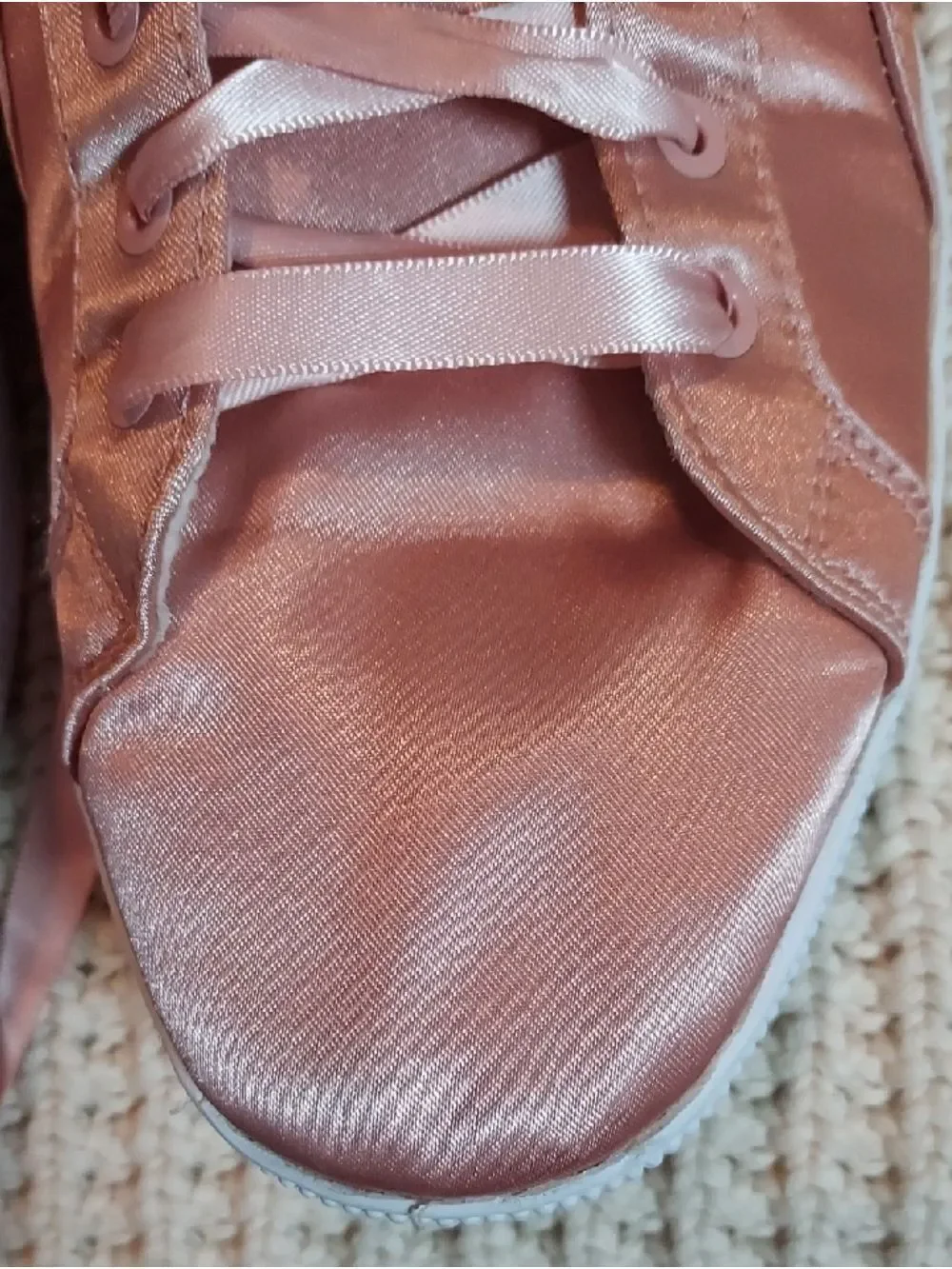PUMA Women's Vikky Platform EP Softform Sneakers Sz 9.5